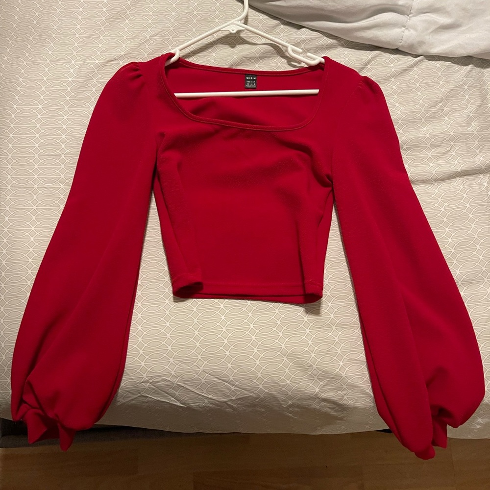 Lantern Sleeve Solid Top